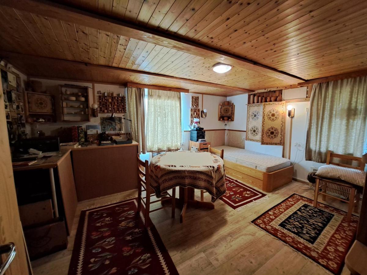 Cosy House In Picturesque Jura Villa ดูซิเยร์ ภายนอก รูปภาพ